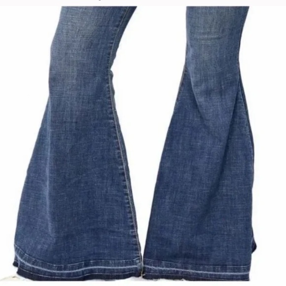 Free People Irreplaceable Flare High Rise Raw Hem Button Fly Jeans Size 28 - Picture 5 of 11